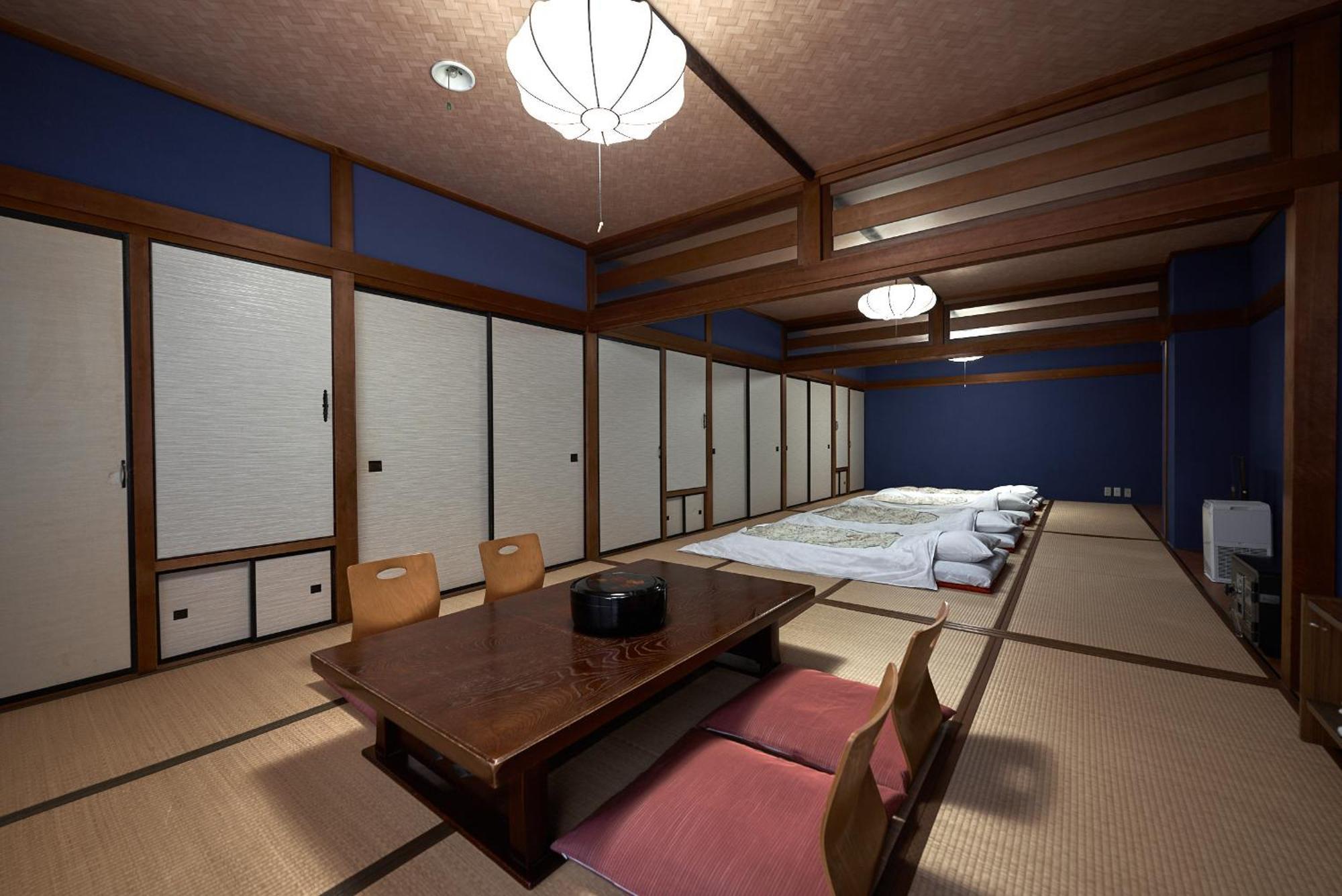 Ryokan Yamamuro Kanazawa Quarto foto